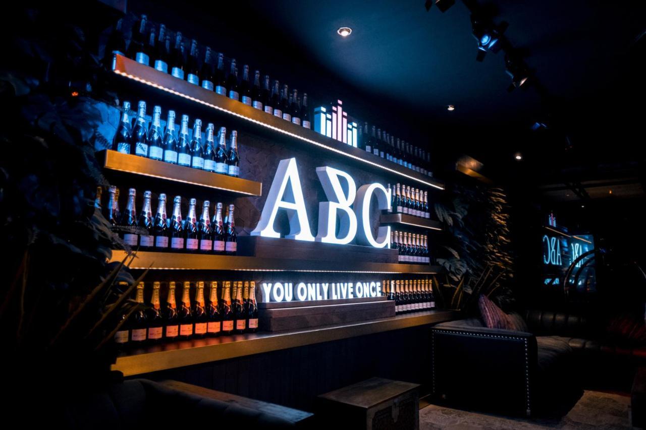 Abc Hotel Анхелес Экстерьер фото